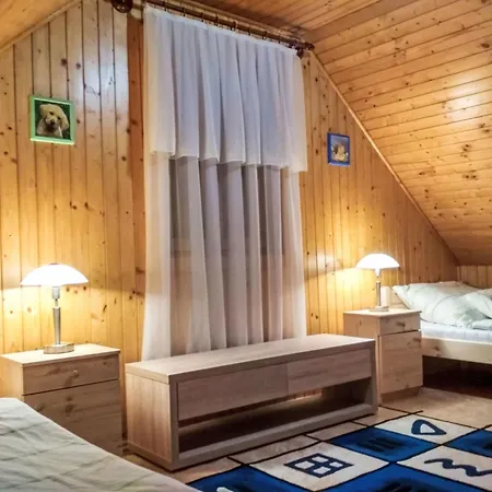 Schoenes Holzhaus In By Interhome