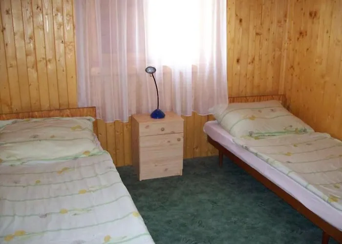 Schoenes Holzhaus In By Interhome Balatonfokajar